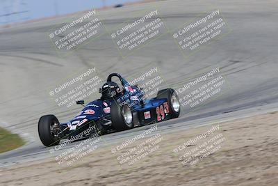 media/Feb-19-2022-Cal Club SCCA Super Tour (Sat) [[420969159b]]/Group 3/Race (Grapevine)/